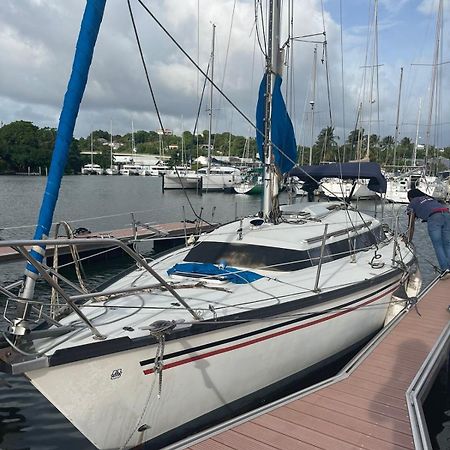 Sejour A Bord D'Un Voilier Type Studio Pointe-a-Pitre  Luaran gambar